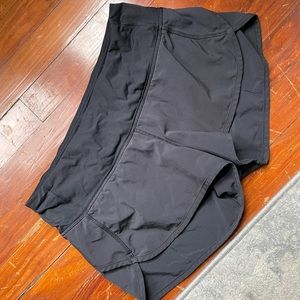 Lululemon speed short 2.5”